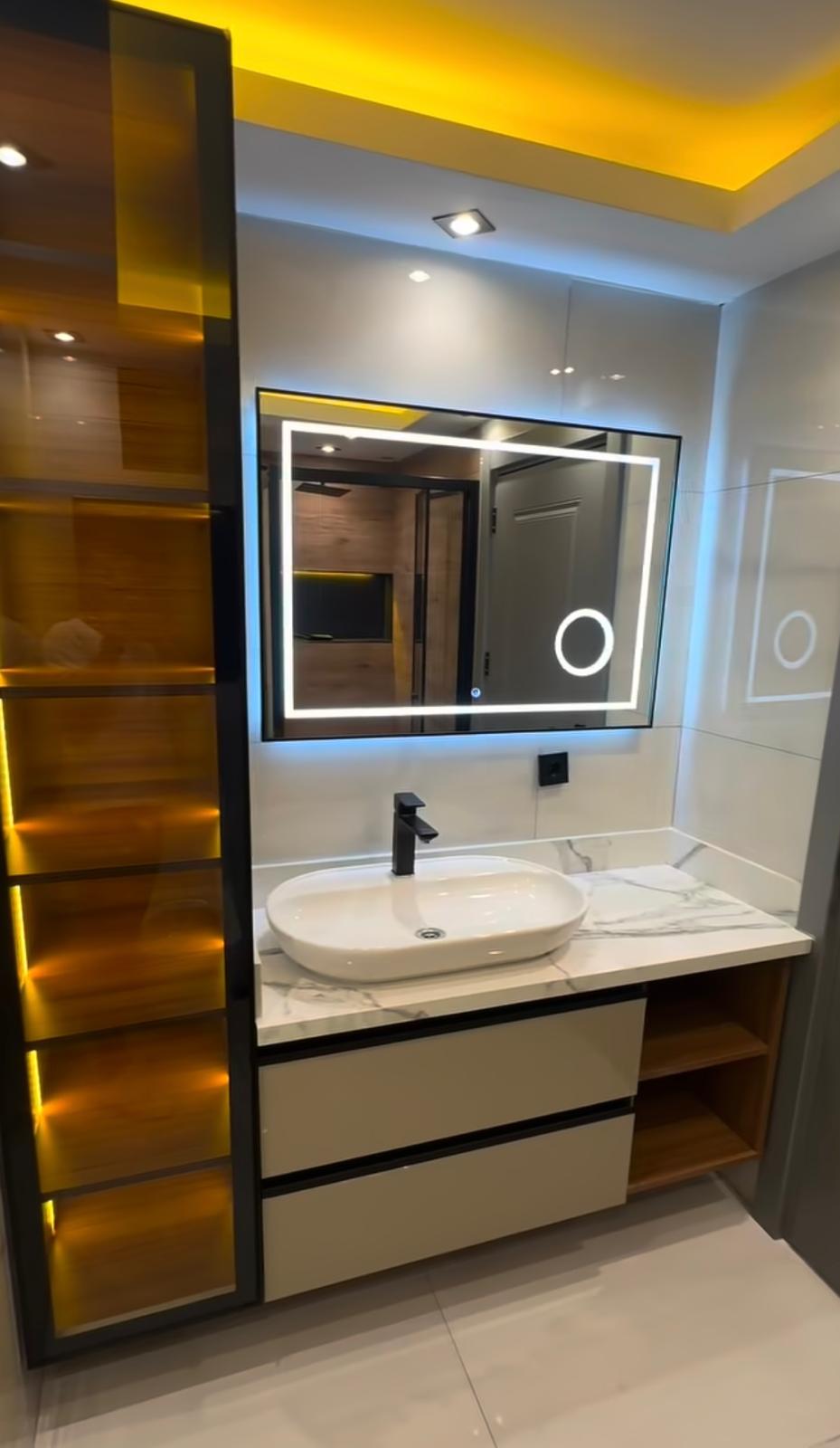 Siyah Beyaz Modern Banyo Çözümü