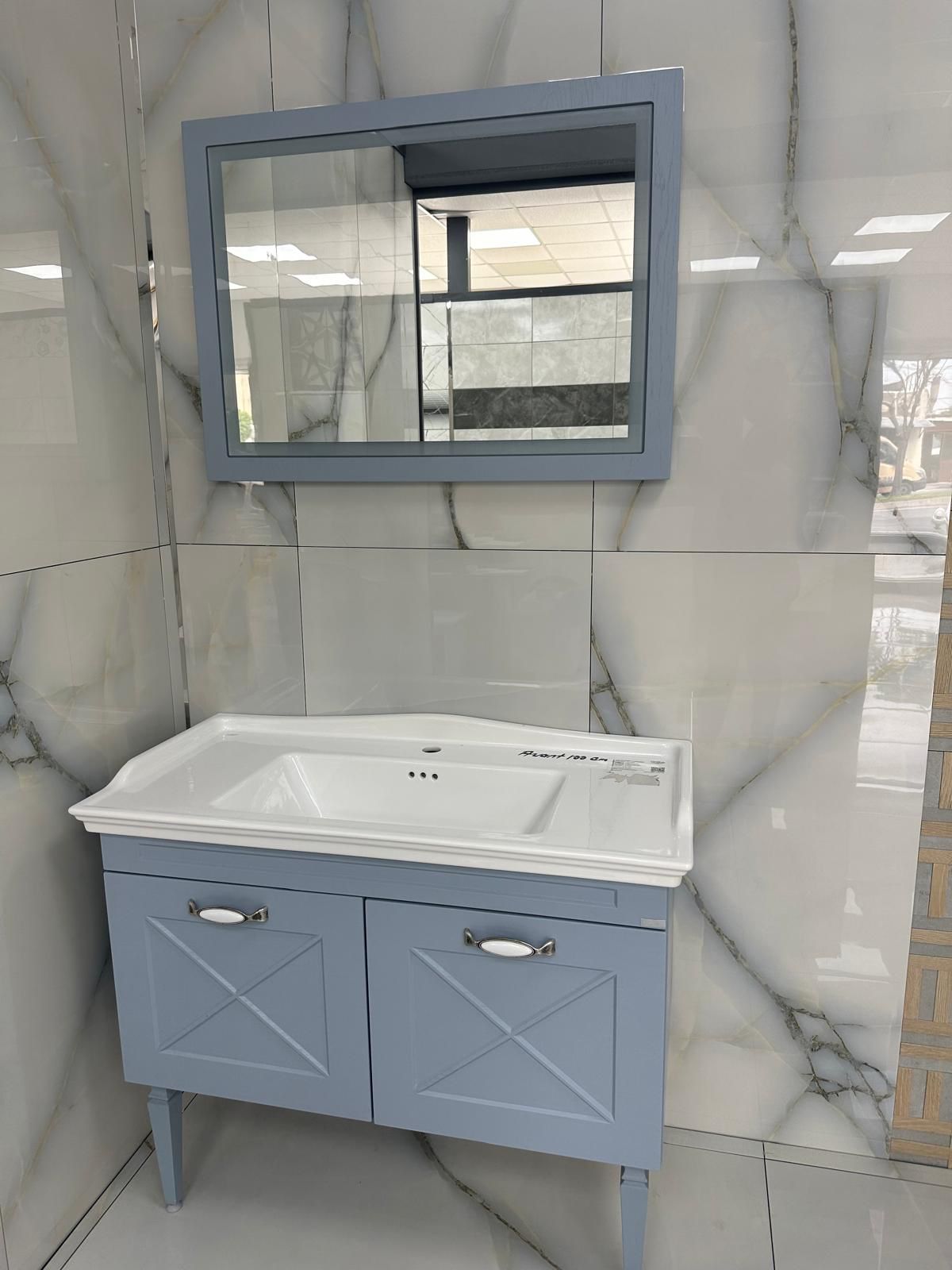 Mavi Country Banyo Dolabı