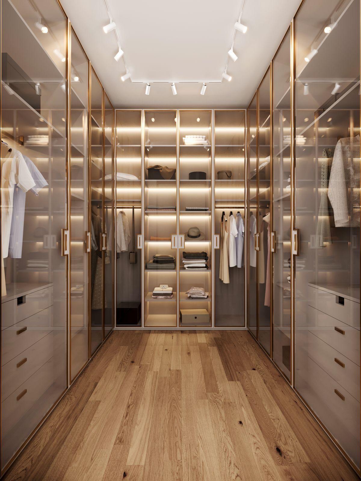 Aynalı Duvar Detaylı Beyaz Gardırop