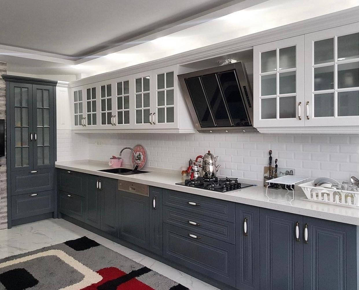 Ahşap ve Gri Modern Mutfak