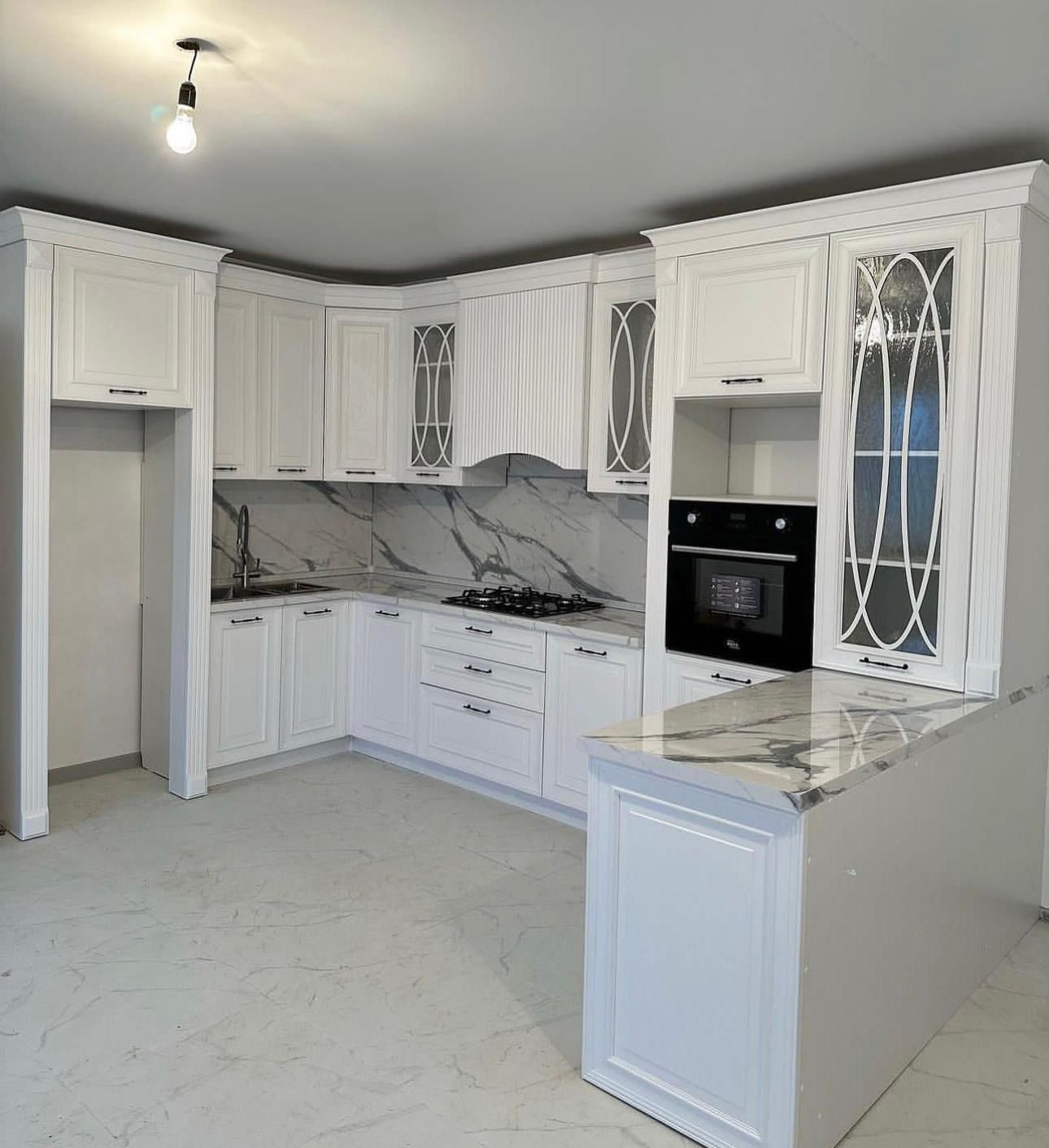 Ada Tezgahlı Modern Mutfak